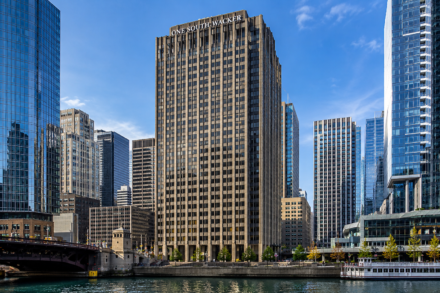 One South Wacker: A Guide to Chicago’s Iconic Office Tower