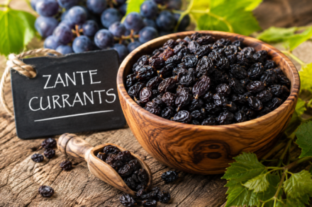 Zante Currants: Uses, Nutrition, Benefits and Facts